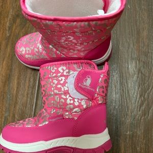 Rugged Bear Girls Snow Boots - size 12. Excellent condition